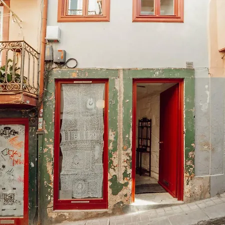 Апартаменты Charming Tiny House By Hosty Порту