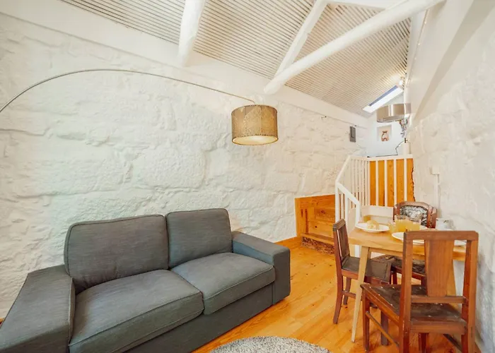 Charming Tiny House By Hosty * Порту